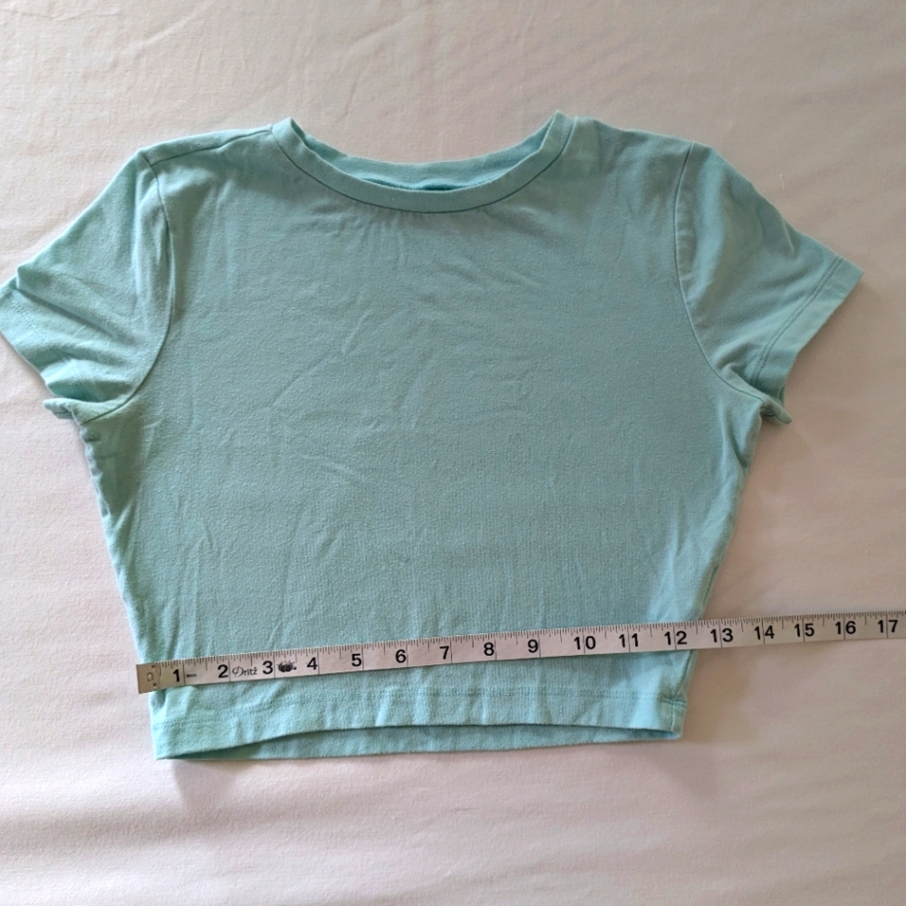 WILD FABLE | Baby blue cropped baby tee